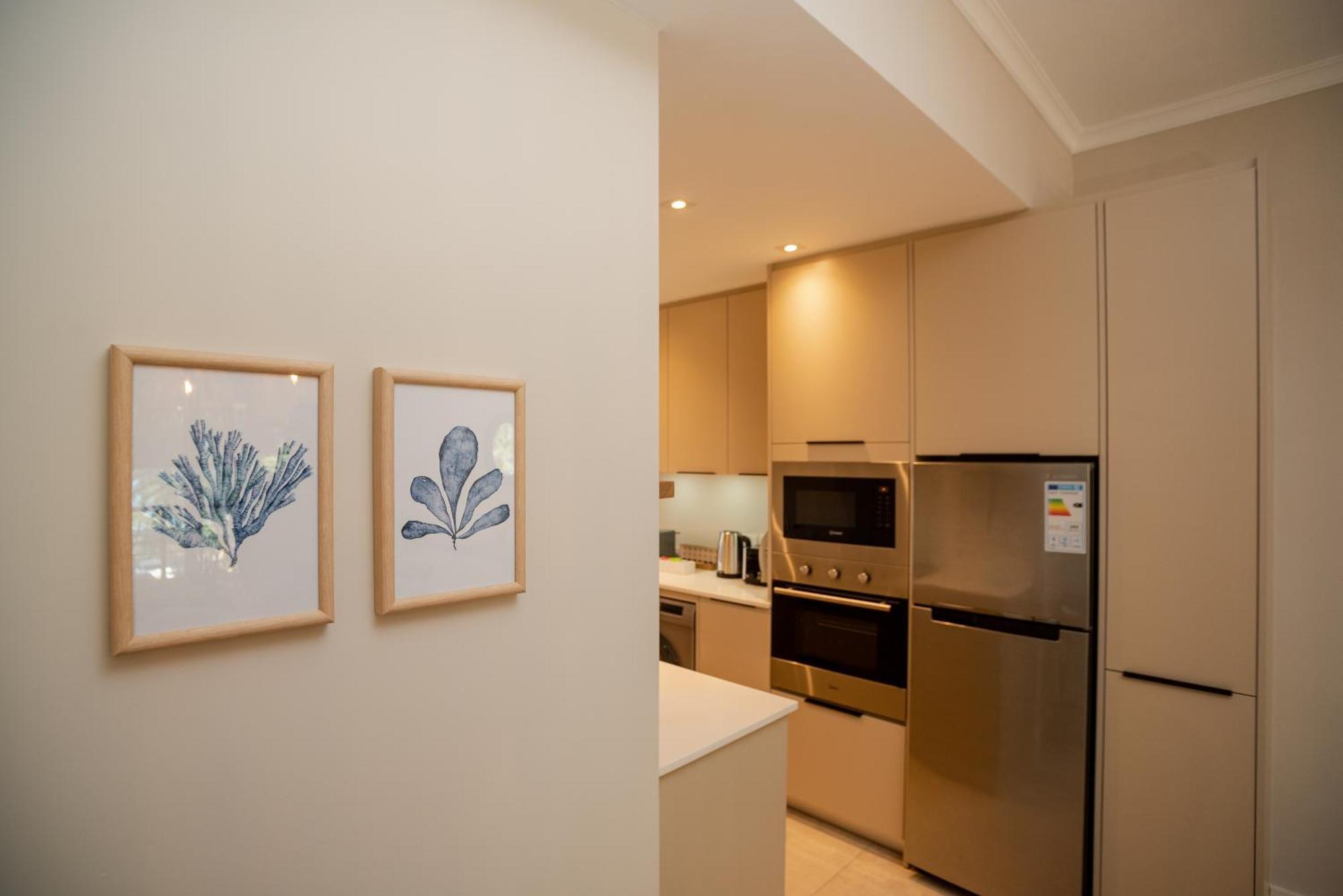 Blue Coral Beachfront Penthouse Flic en Flac Exterior photo